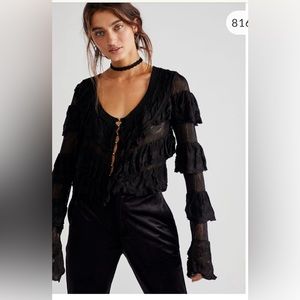 NWT FREE PEOPLE BLACK RUFFLE CARDI Top Size Small